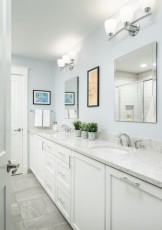 Bathroom 1. Photo by Joshua Caldwell, Build by Meadowlark